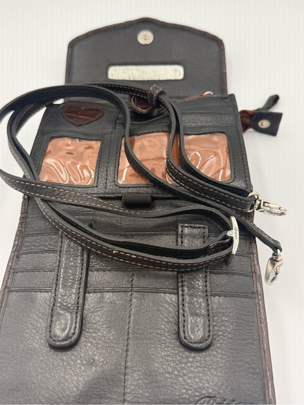 Brighton Vintage Leather Crossbody Wallet with Silver Ring - Picture 7 of 13